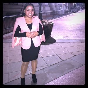 Meet your Posher, Ambar